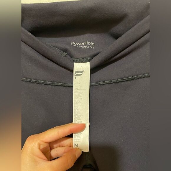 Bundle Of Leggings Fabletics, Gym Shark - Picture 10 of 16